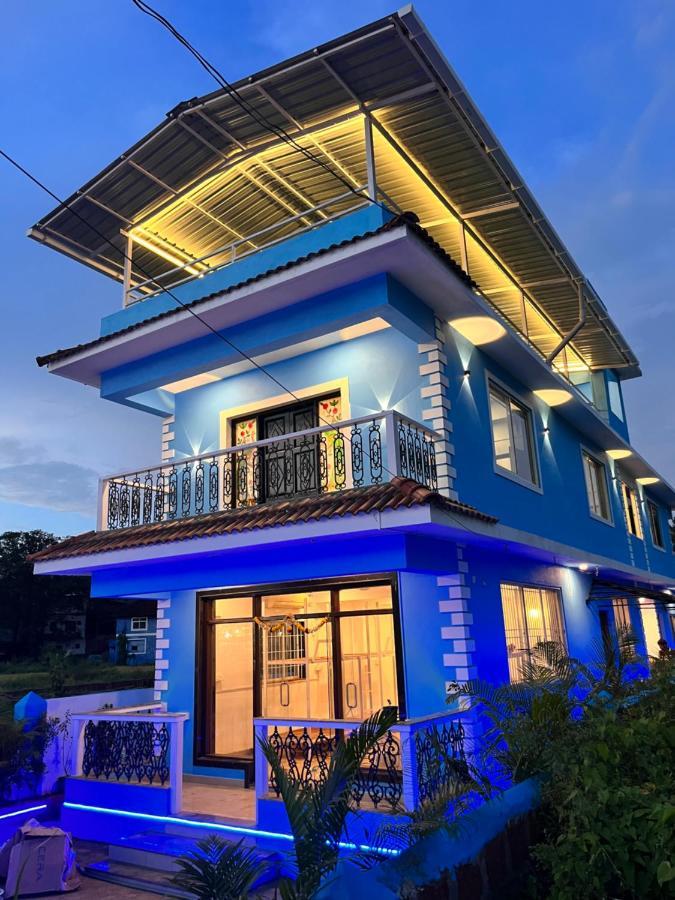 Dibs On Blue Hostel